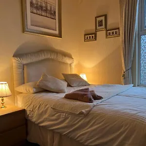 Habitación en casa particular Cosy Town House, Belfast