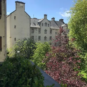 https://chessels-court-apartment-edinburgh.edinburghhotelsuk.org